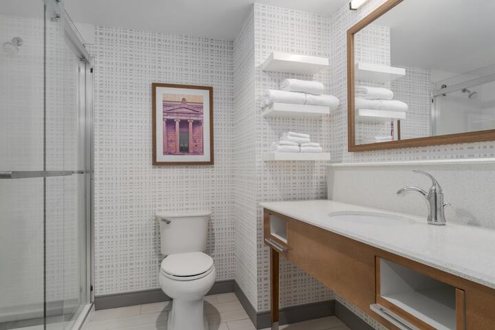 Bathroom shower