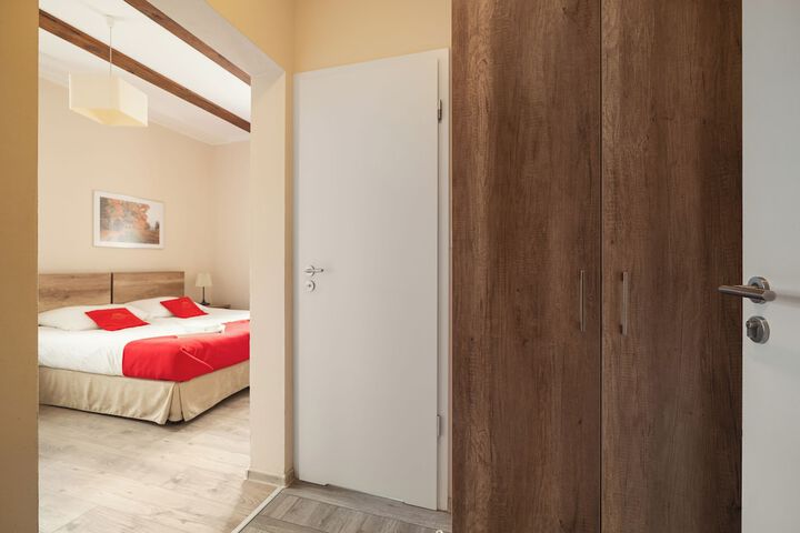 Room 55 of 158
