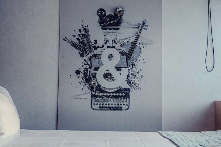Room 35 of 67
