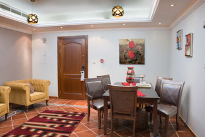 Room 20 of 38