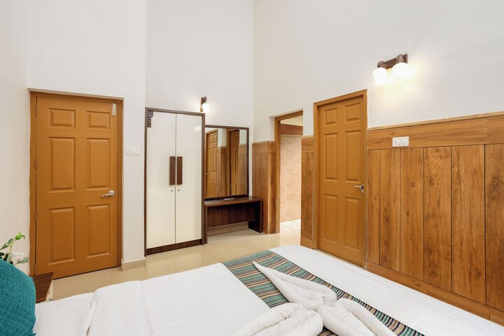 Room 12 of 55