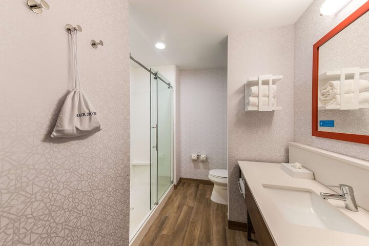 Bathroom shower