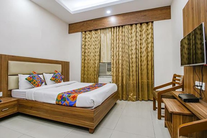 Room 20 of 40