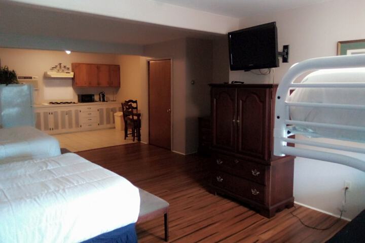 Room 9 of 89