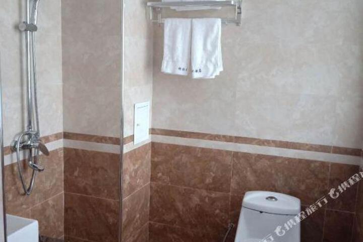 Puer Shuhao Hotel