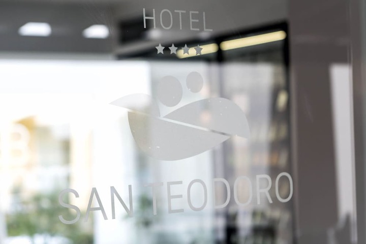 Lobby Entry