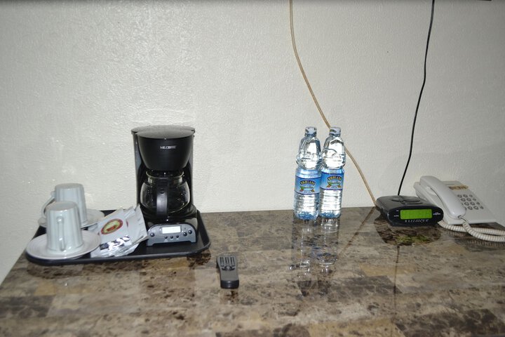 Breakfast/Coffee Service 34 of 68