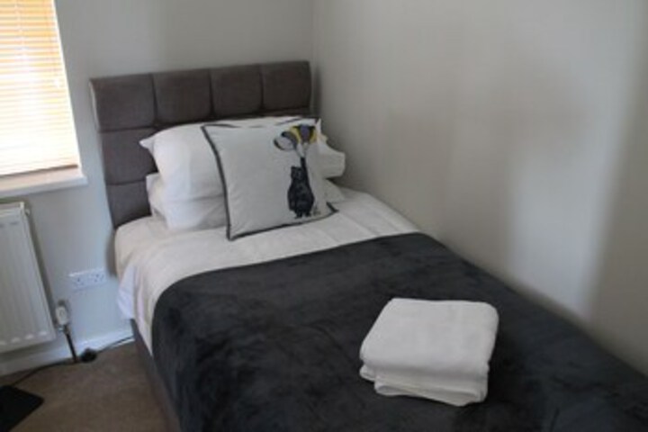 Room 18 of 34