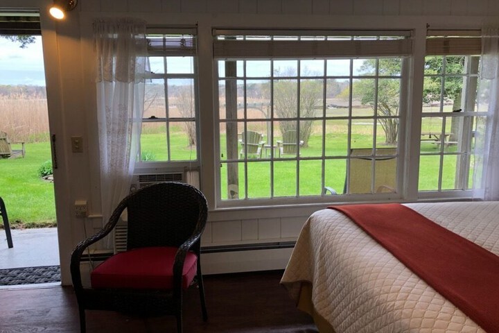 Room 7 of 43