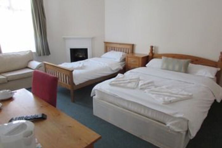 Room 8 of 24