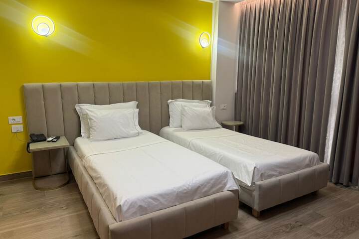 Room 15 of 101