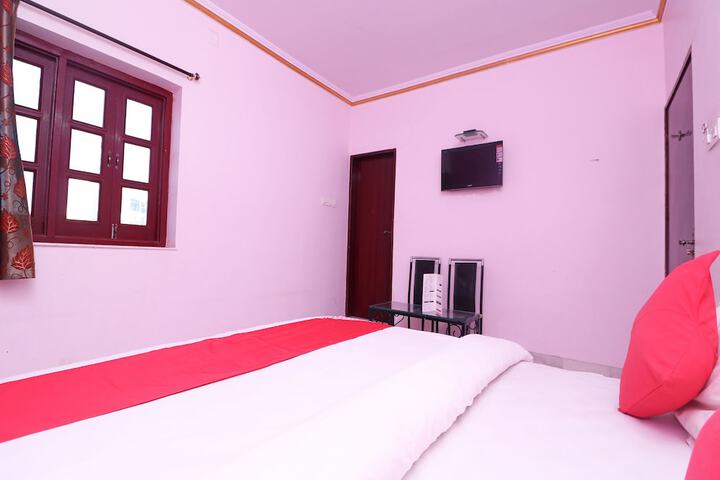 Room 21 of 27