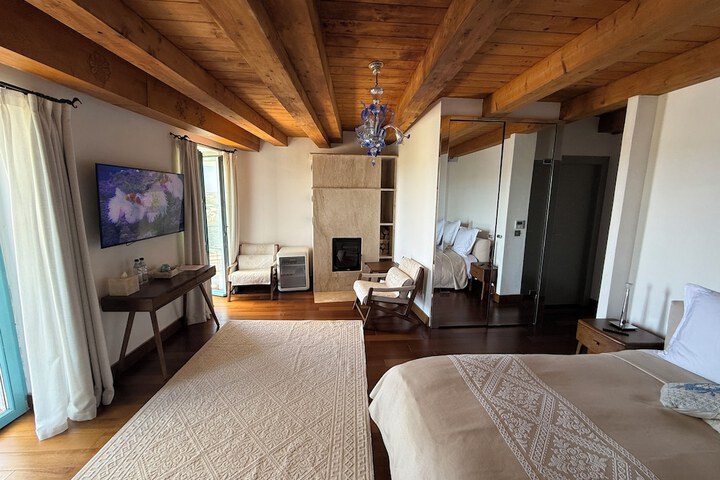 Room 18 of 69