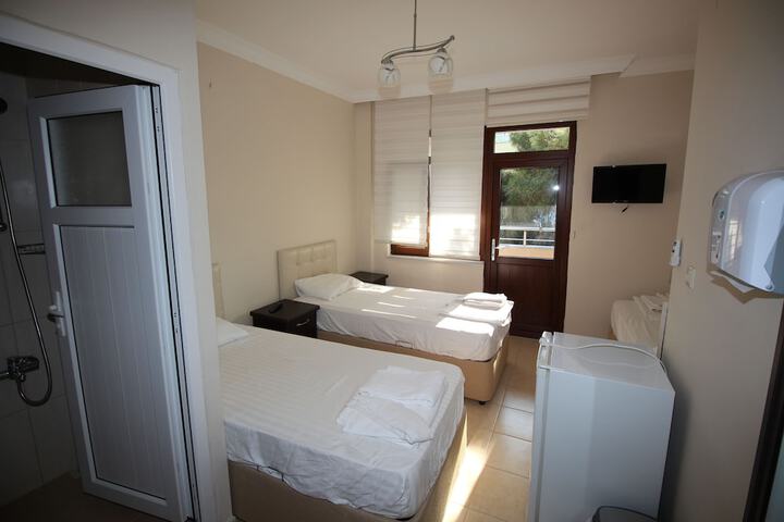 Room 2 of 26