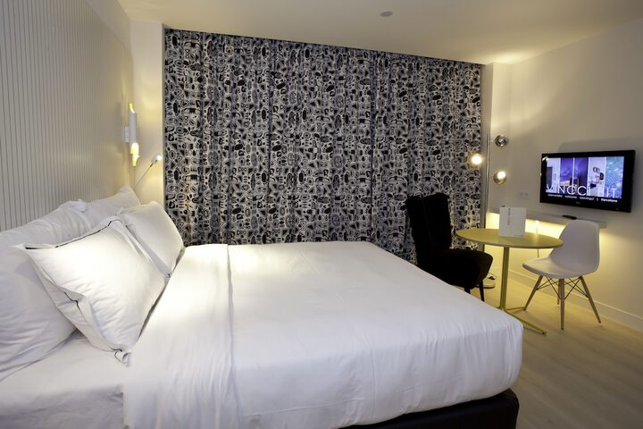 Room 14 of 46