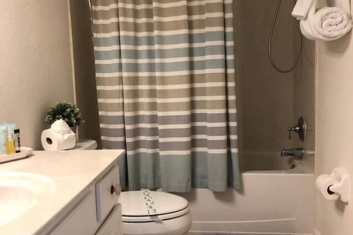 Room 18 of 26
