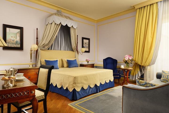 Room 11 of 61
