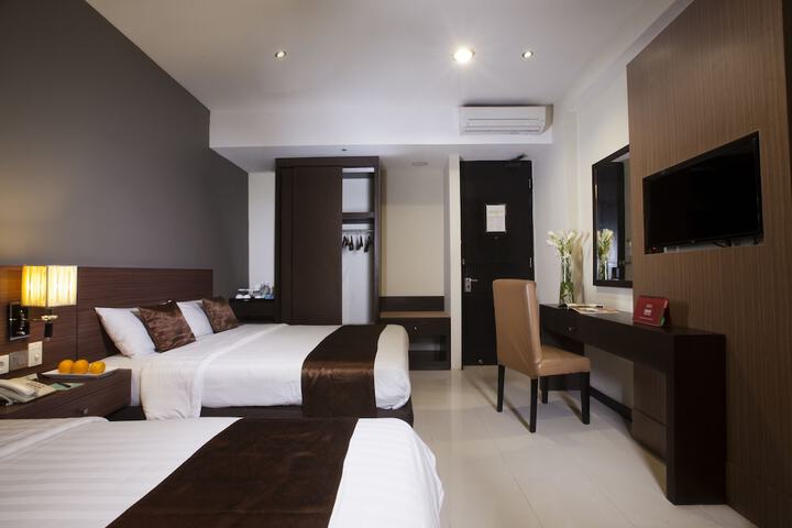 Room 5 of 51