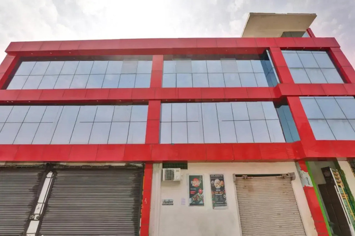 CAPITAL O HOTEL ADITYA GRAND