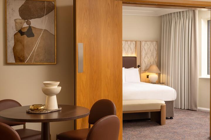 Room 45 of 148