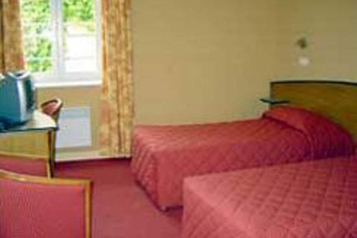 Room 6 of 58