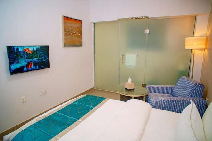 Room 22 of 72