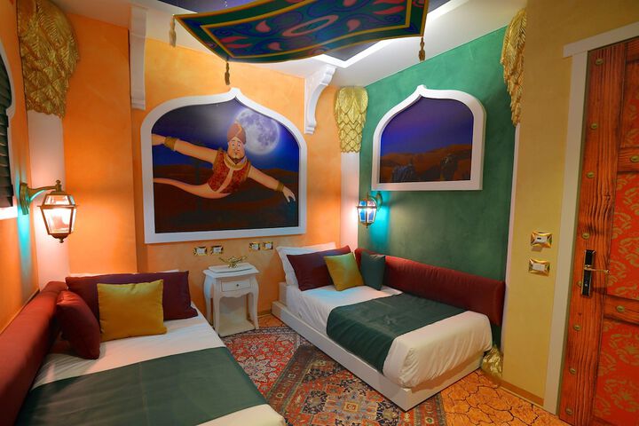 Room 5 of 40