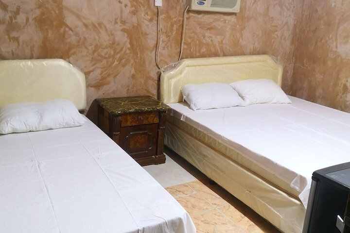 Room 13 of 49