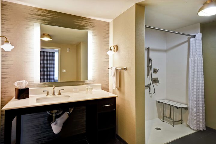 Bathroom shower
