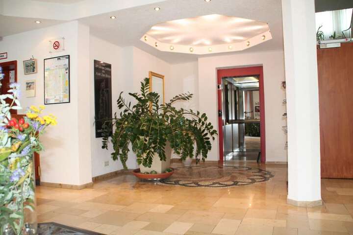 Hotel Interior 4 of 63