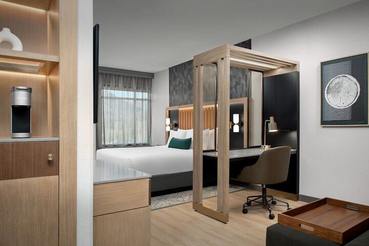 Room 14 of 54