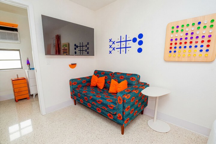 Room 5 of 47