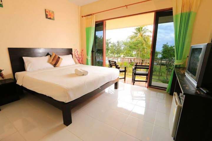 Room 14 of 75