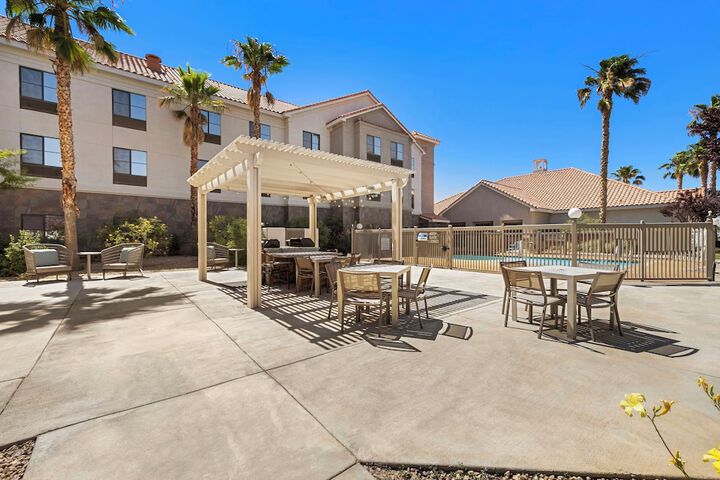 Terrace/Patio 107 of 115