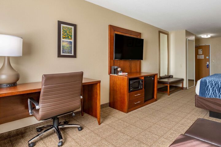 Room 16 of 44