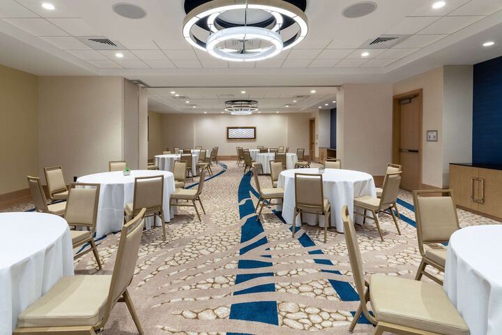 Hotel Interior 10 of 125