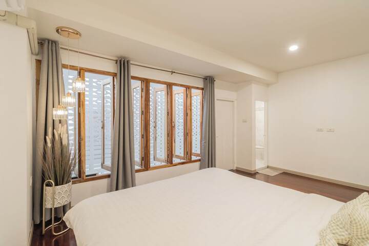 Room 9 of 64