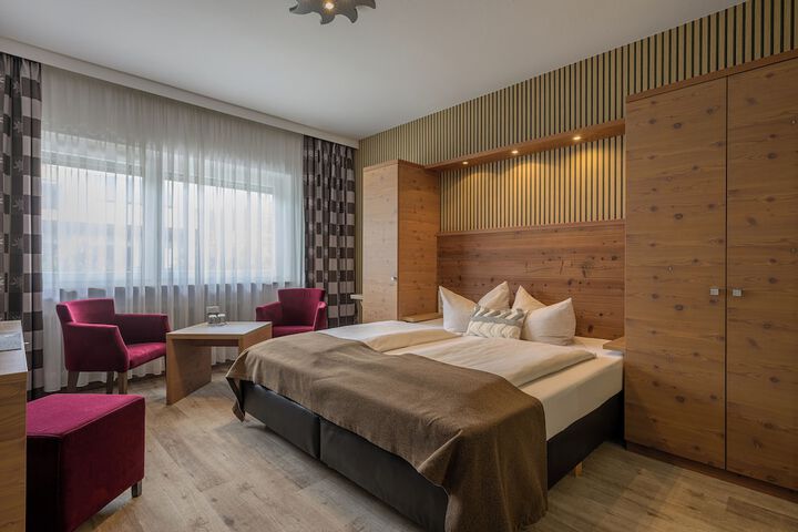 Room 21 of 42