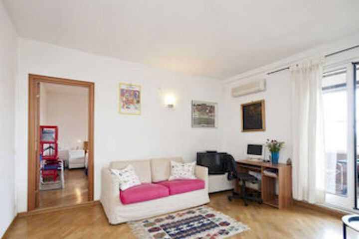 Room 160 of 168