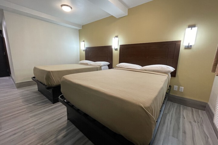 Deluxe Double Room (9 of 10)