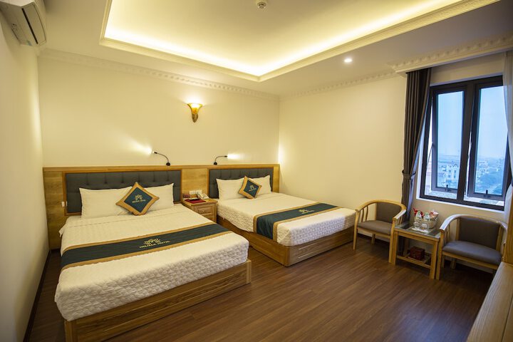 Room 5 of 38