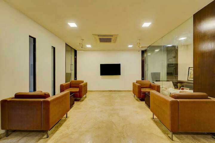 Hotel Interior 4 of 15