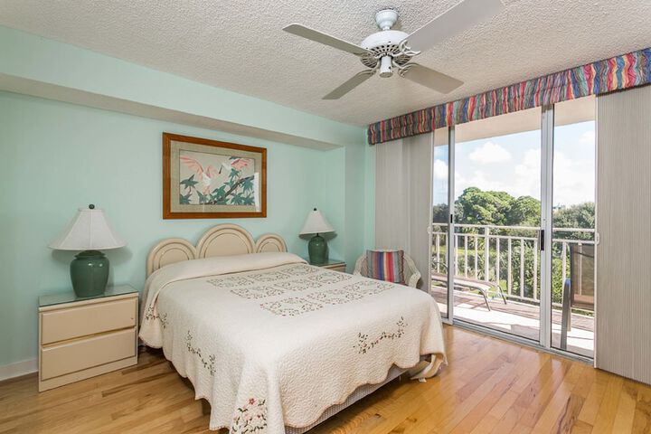 Room 4 of 48