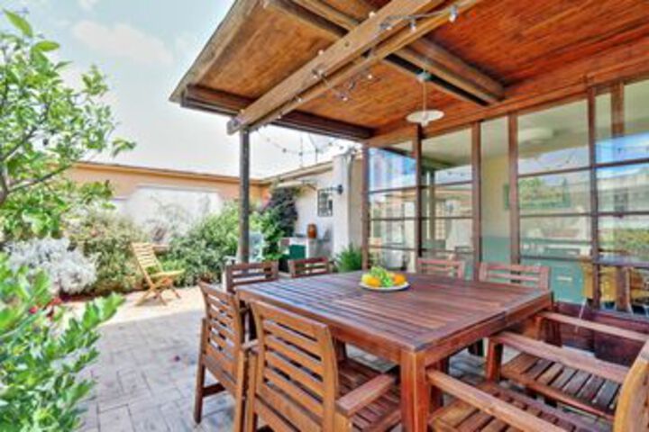Terrace/Patio 12 of 22