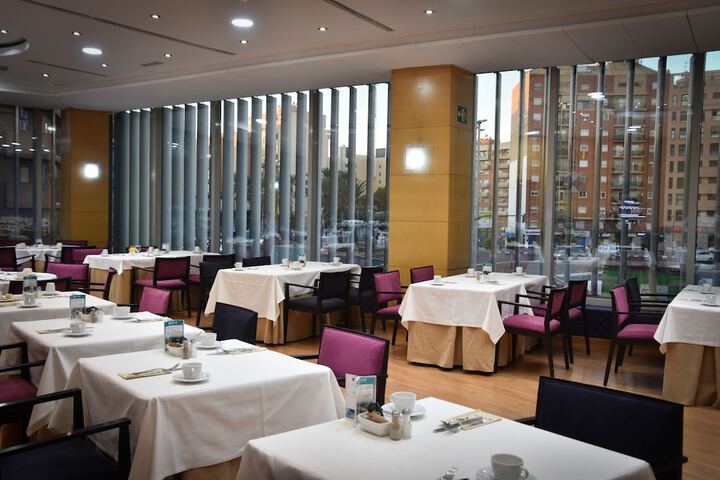 Dining 103 of 145