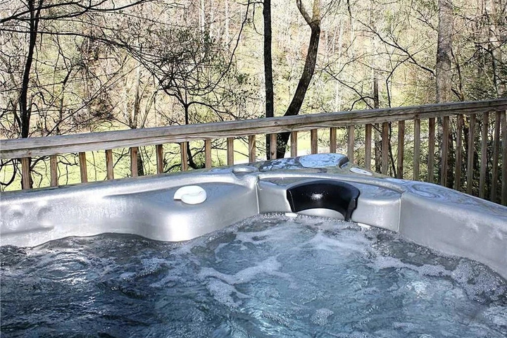 Pool 15 of 23