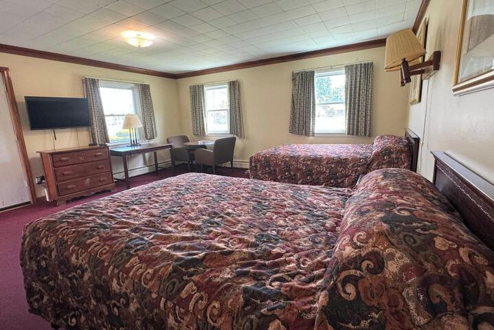 Room 18 of 46
