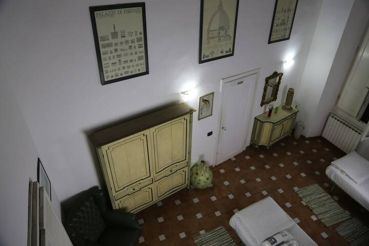 Room 26 of 35