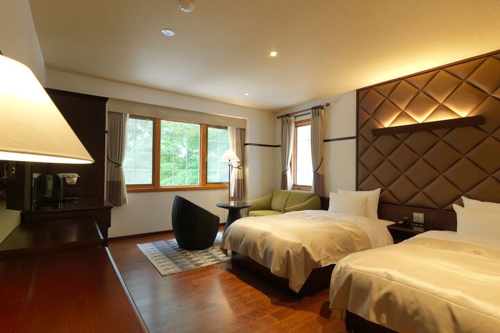 Room 22 of 83