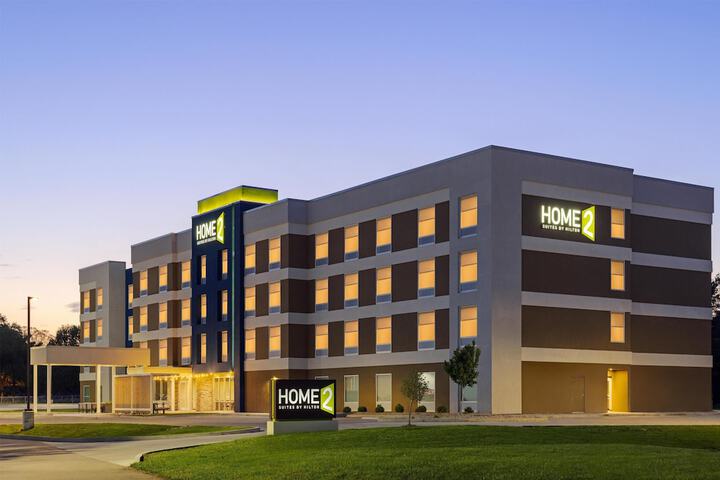 Hotel 44 of 44